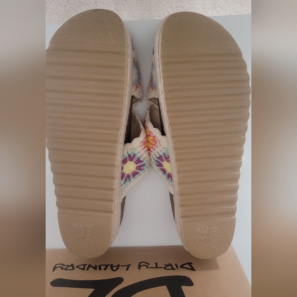 Dirty Laundry Women's Crochet Platform Sandals - Multicolor NIB SIZE 11 - Picture 4 of 5